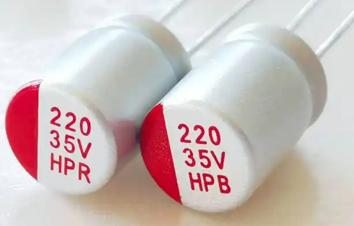 固態(tài)電容的性能特點(diǎn)有哪些？